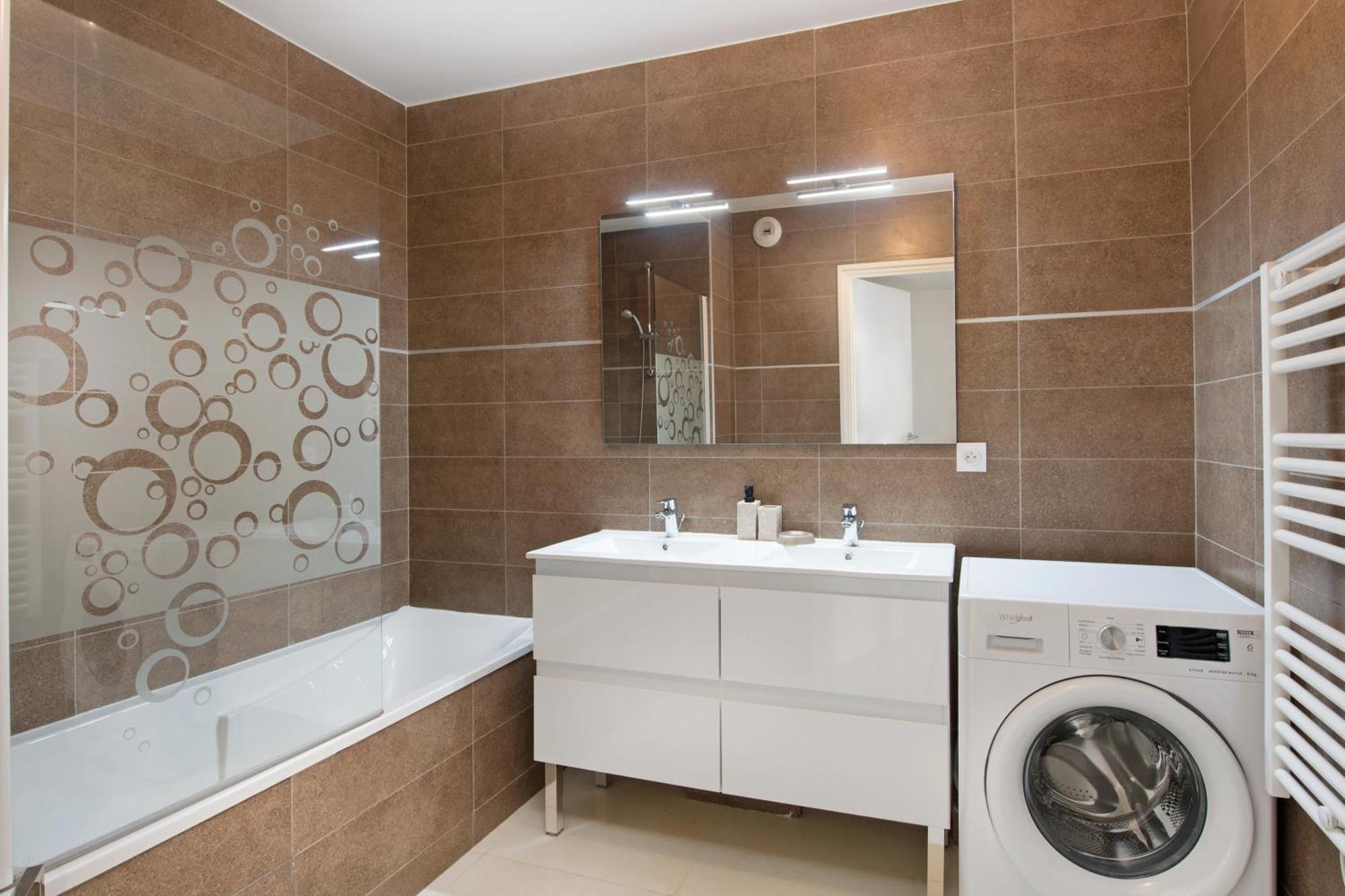 Victoria Palace - Monaco - 3 Pieces - Garage Apartment โบโซเลย ภายนอก รูปภาพ